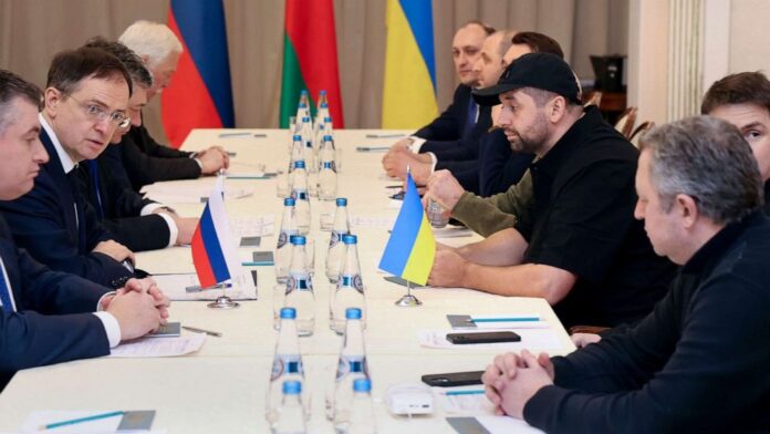 Reunião entre Ucrânia e Rússia em Belarus