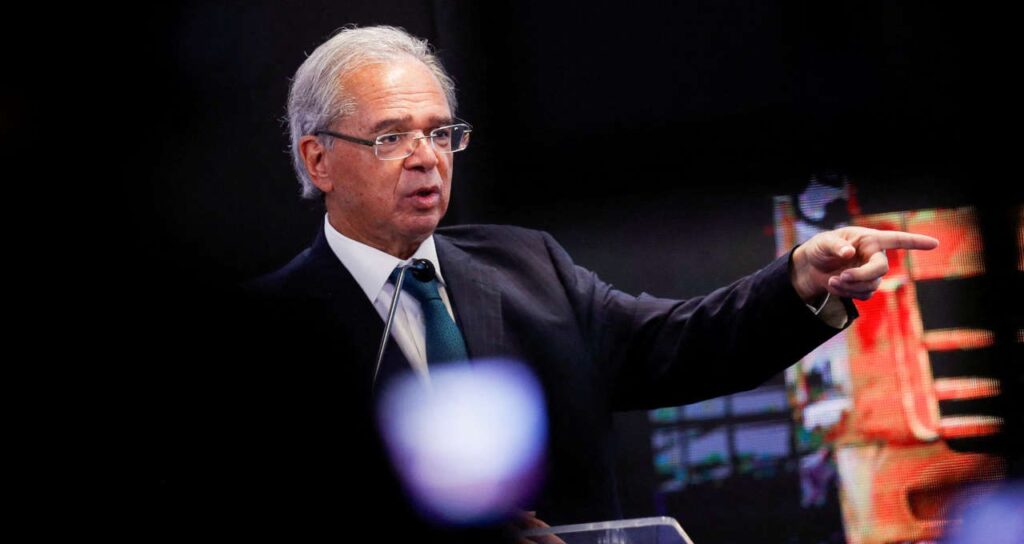 Agora o liberal Paulo Guedes quer taxar transações com criptomoedas