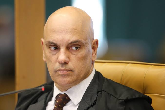 Moraes multa Telegram em R$ 1,2 milhão por não bloquear conta de Nikolas Ferreira