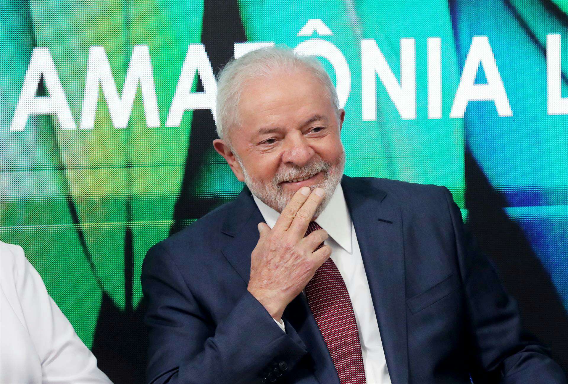 Em artigo, BBC critica o que considera projetos antiambientais de Lula