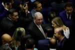 Eduardo Cunha votou a favor do projeto qe proíbe discriminação conta políticos