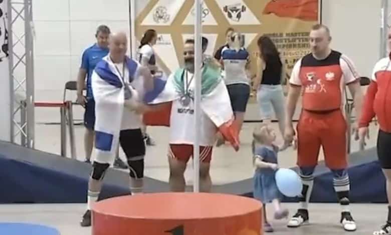 Atleta iraniano banido por um aperto de mãos